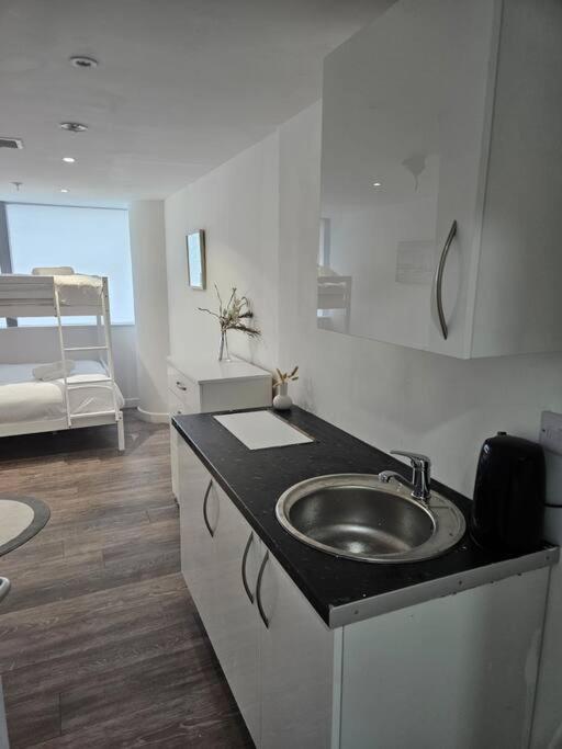 Tavellers In Delta Dpf2 Appartement *